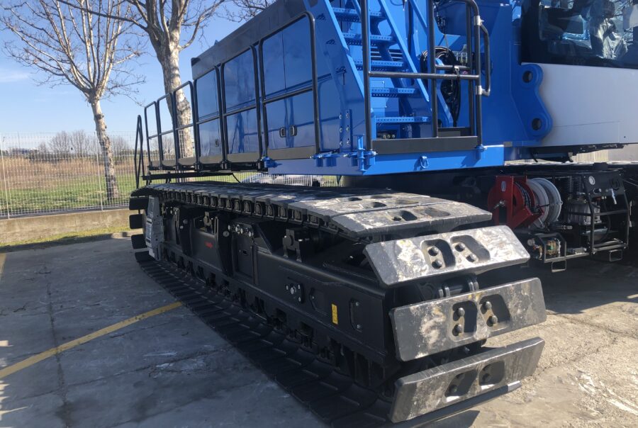 Piling rig free suspension