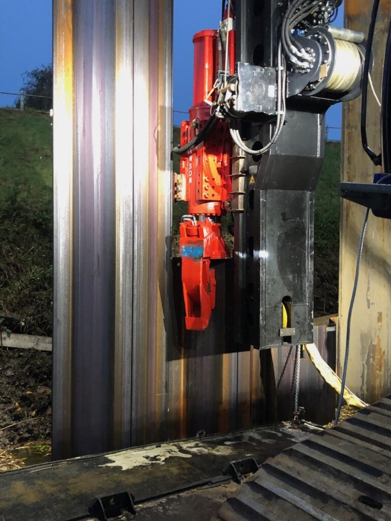 Vibro free Sheet pile pressing machine