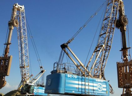 diapraghm wall cranes